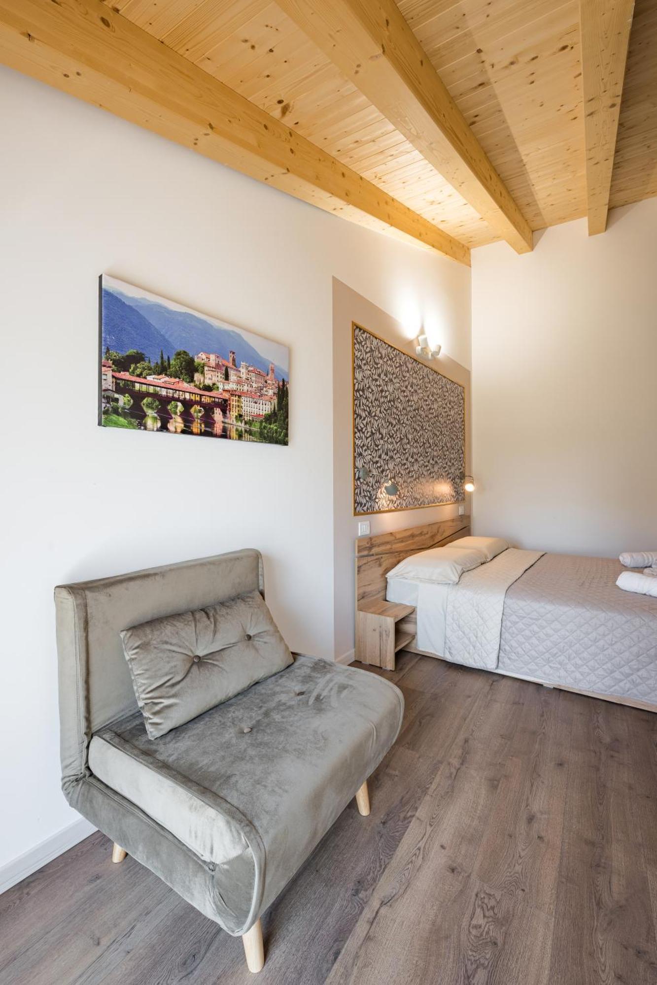 Hotel Fienile Nonna Elide Altivole  Esterno foto